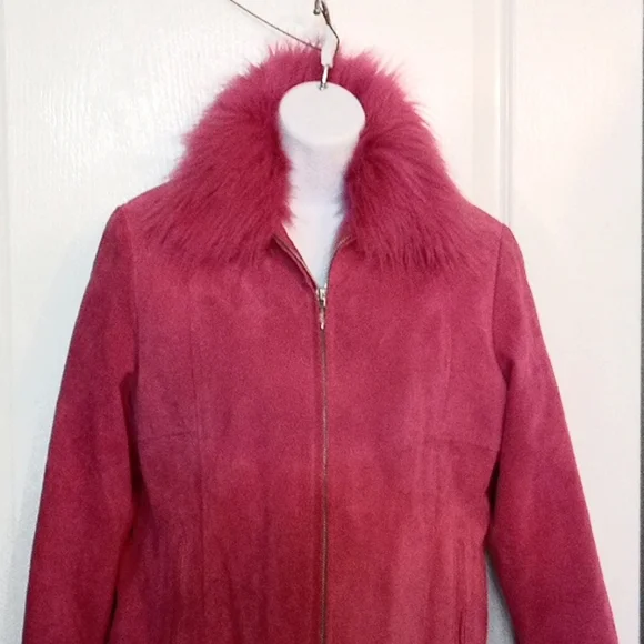 NWT🎁FREE GIFT INCLUDED 🎁Suede Fur Winter Jacket w/ Fur Cuffs & Lining - Picture 3 of 16